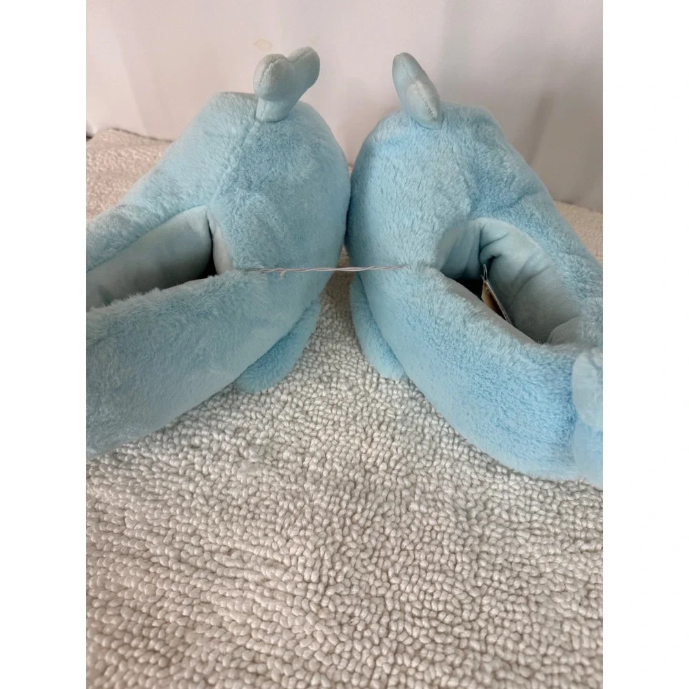 Cat & Jack Kids XL Whale Plush Slippers Blue Size 6-7 New w/ Tags Cute‎